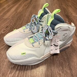 Nike Air Deldon 1 Lyme 2022 DM4096-300 Men’s Size 11.5 Basketball Women's 13